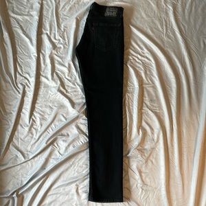 Levi’s Black Jean